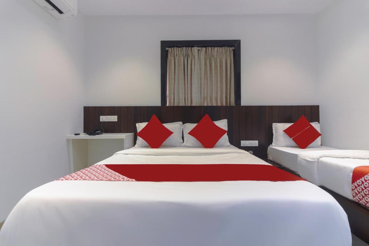 Hotel Flora Suites Βομβάη Εξωτερικό φωτογραφία