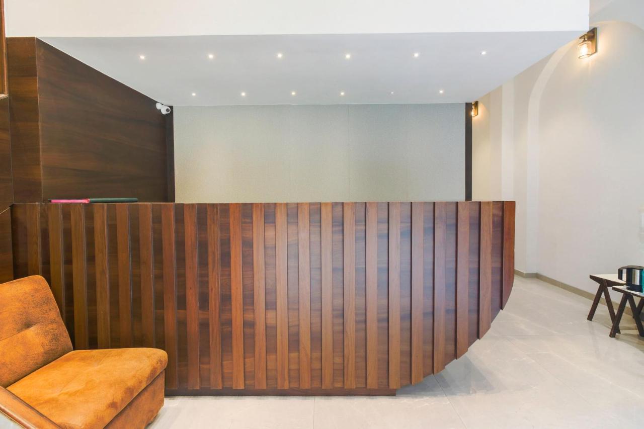 Hotel Flora Suites Βομβάη Εξωτερικό φωτογραφία