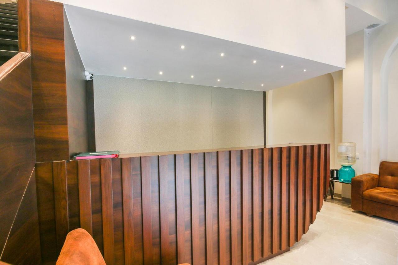 Hotel Flora Suites Βομβάη Εξωτερικό φωτογραφία