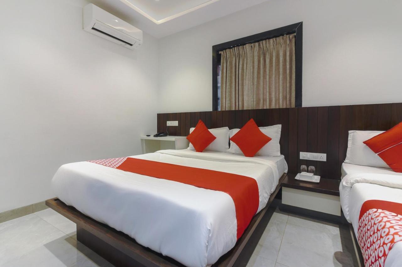 Hotel Flora Suites Βομβάη Εξωτερικό φωτογραφία